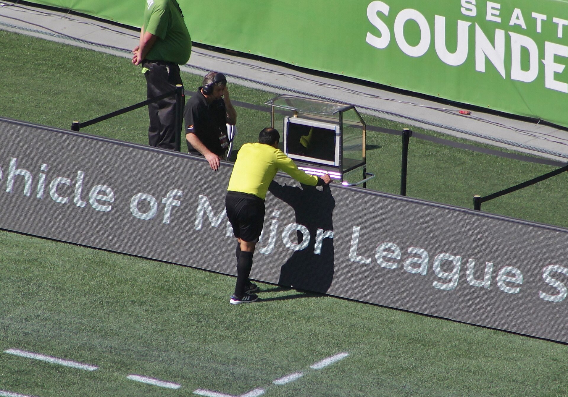 Comprendre les décisions de l'arbitre, y compris avec la VAR